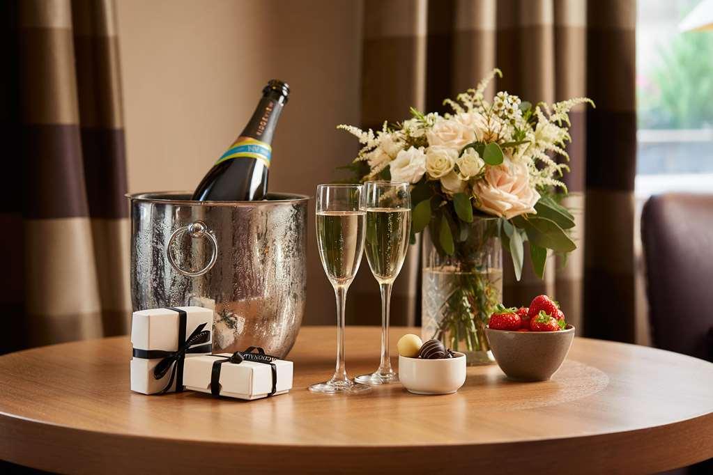 Macdonald Inchyra Hotel & Spa Polmont Bilik gambar